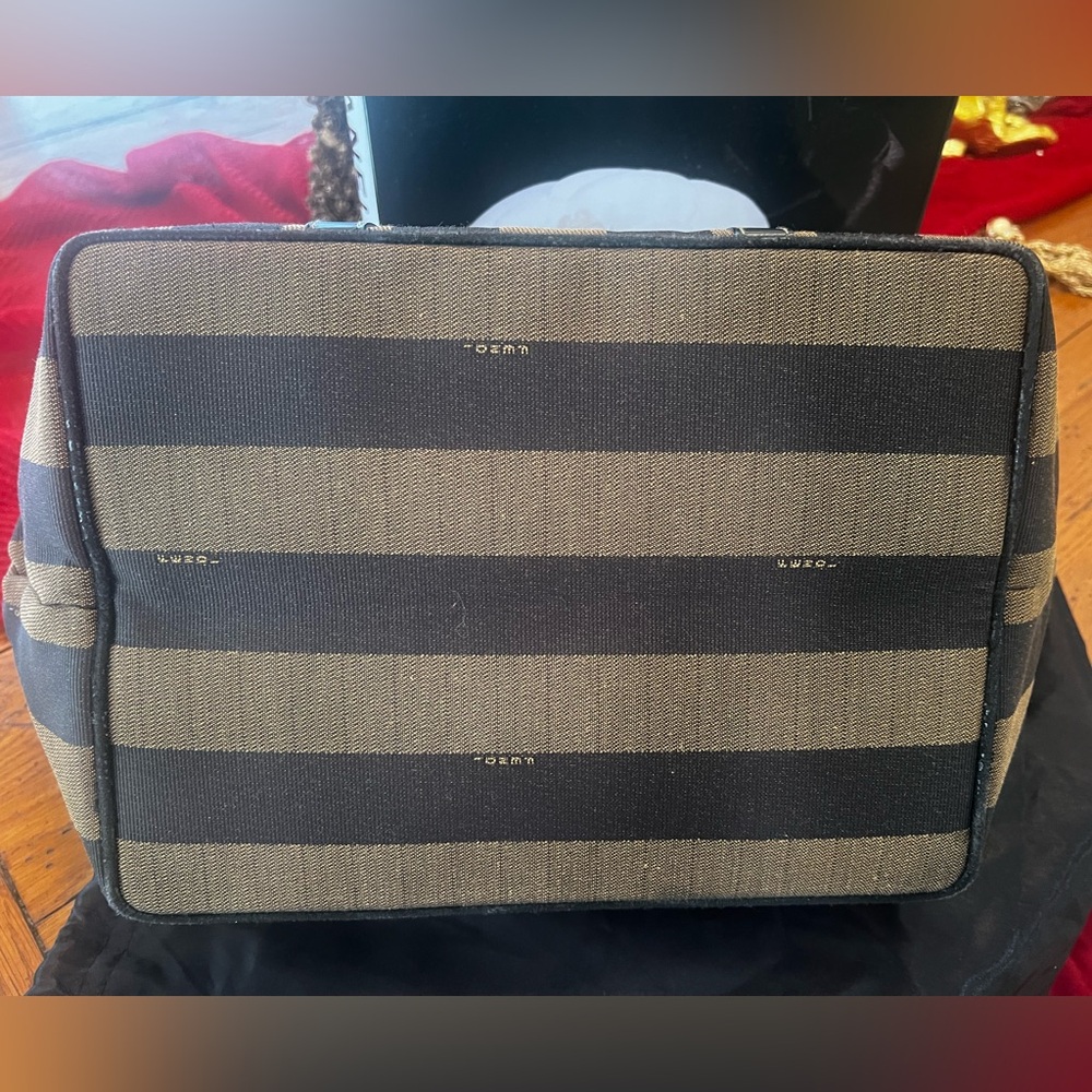 Fendi Penguin EUC Vintage Tote - Picture 8 of 16